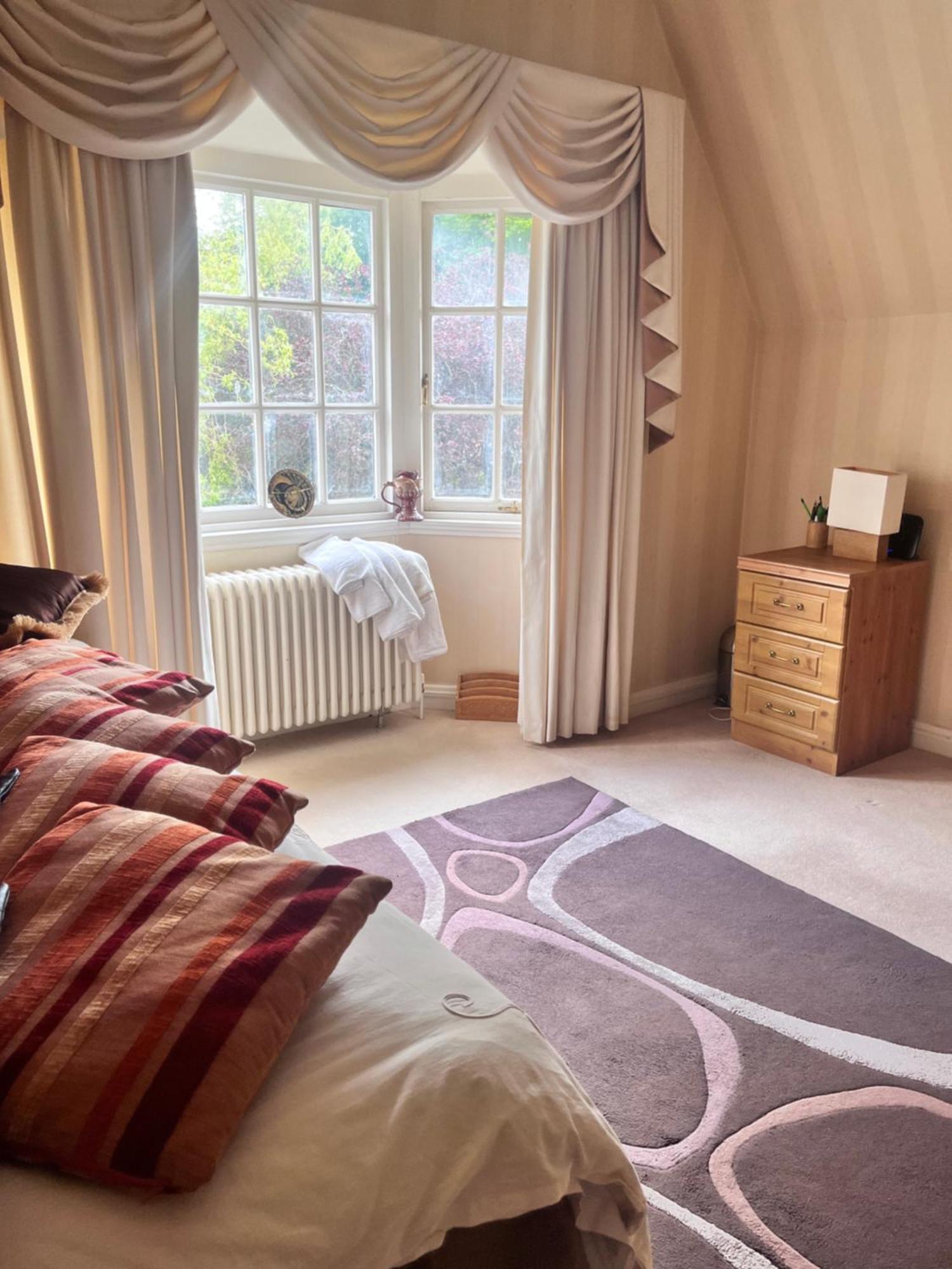 Private Room In Charming Detached House In Newington EDI Exterior photo